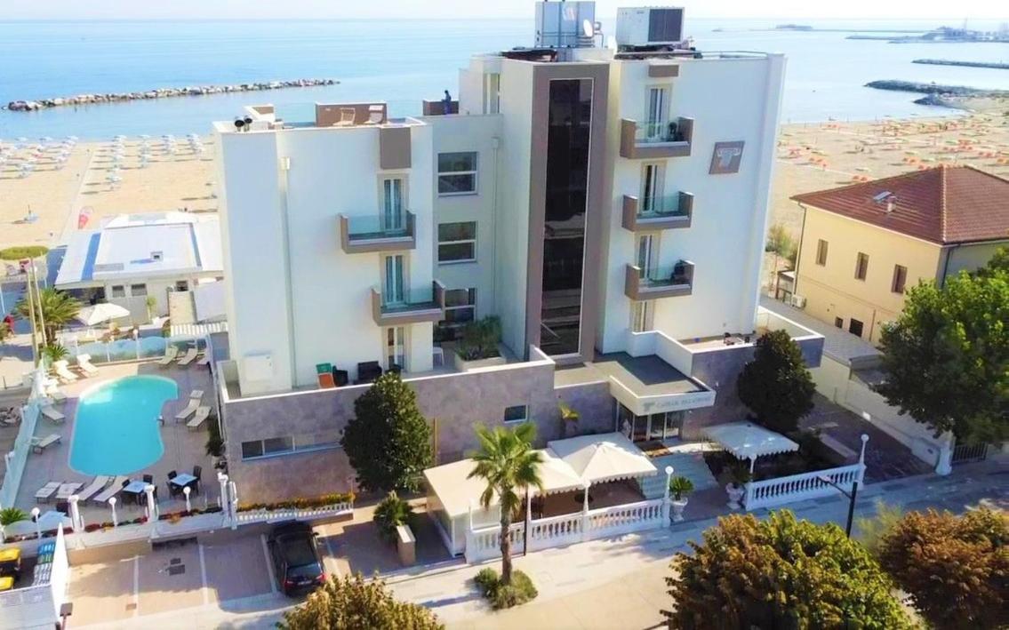 Hotel Caesar Paladium Rímini Exterior foto